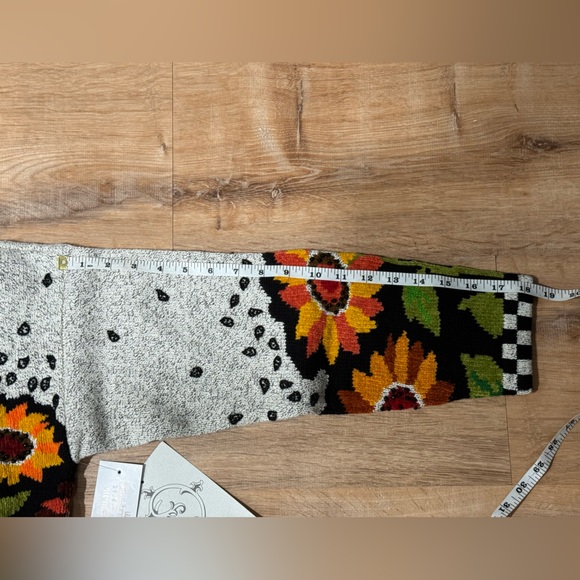 NEW Design Options by Philip and Jane Gordon Sunflower Field Cardigan Size M - Picture 11 of 11